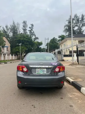 Toyota Corolla 2008 Gray