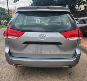 Toyota Sienna 2012 Gray