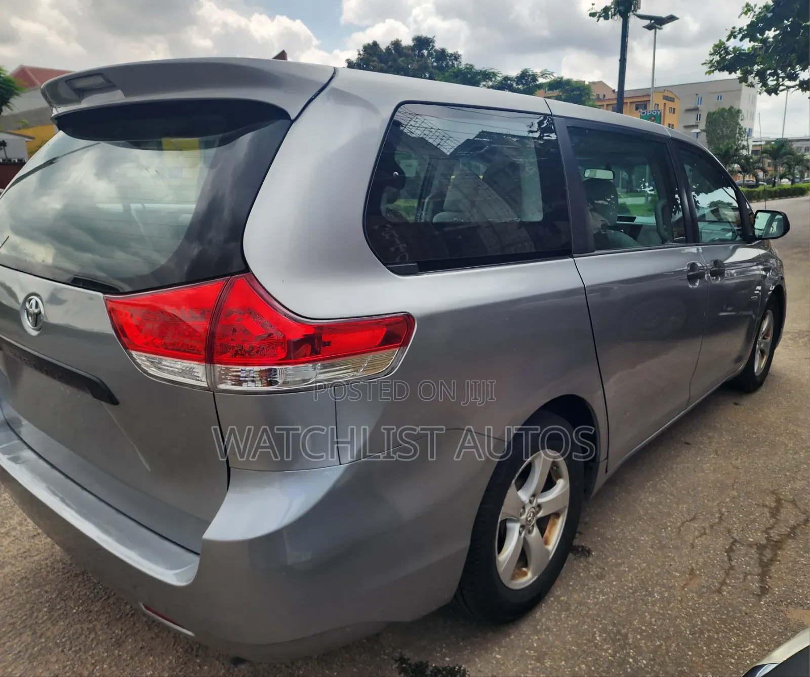 Toyota Sienna 2012 Gray
