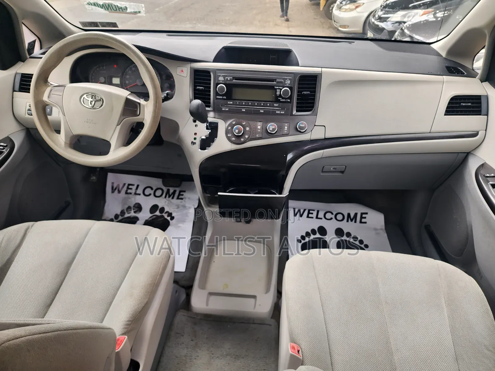 Toyota Sienna 2012 Gray