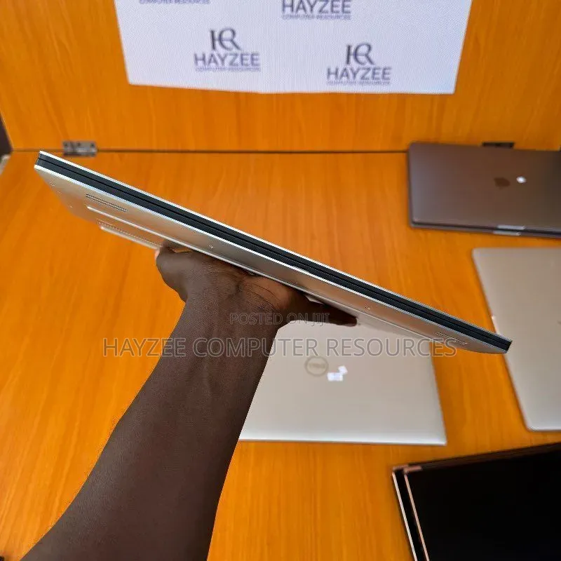 Laptop Dell XPS 15 7590 32GB Intel Core i9 SSD 512GB