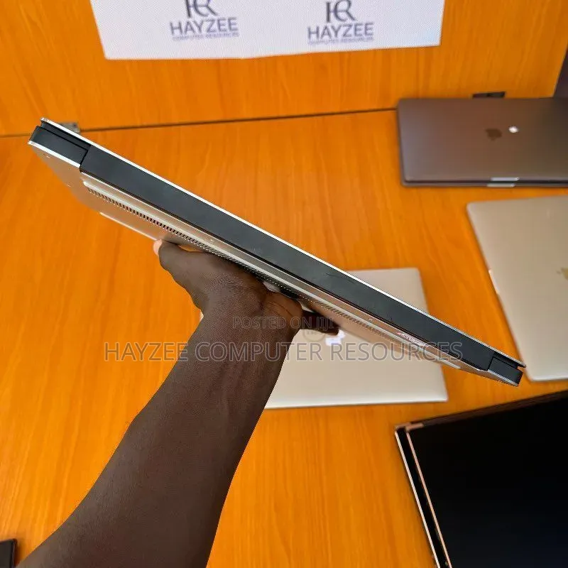 Laptop Dell XPS 15 7590 32GB Intel Core i9 SSD 512GB