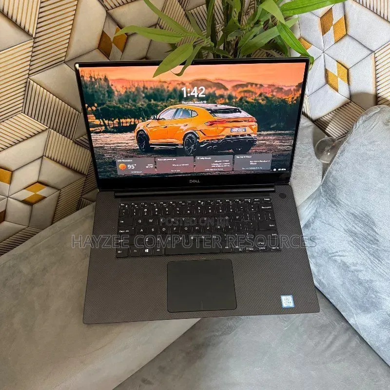 Laptop Dell XPS 15 7590 32GB Intel Core i9 SSD 512GB