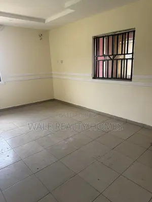 3bdrm Block of Flats in Wuse for rent