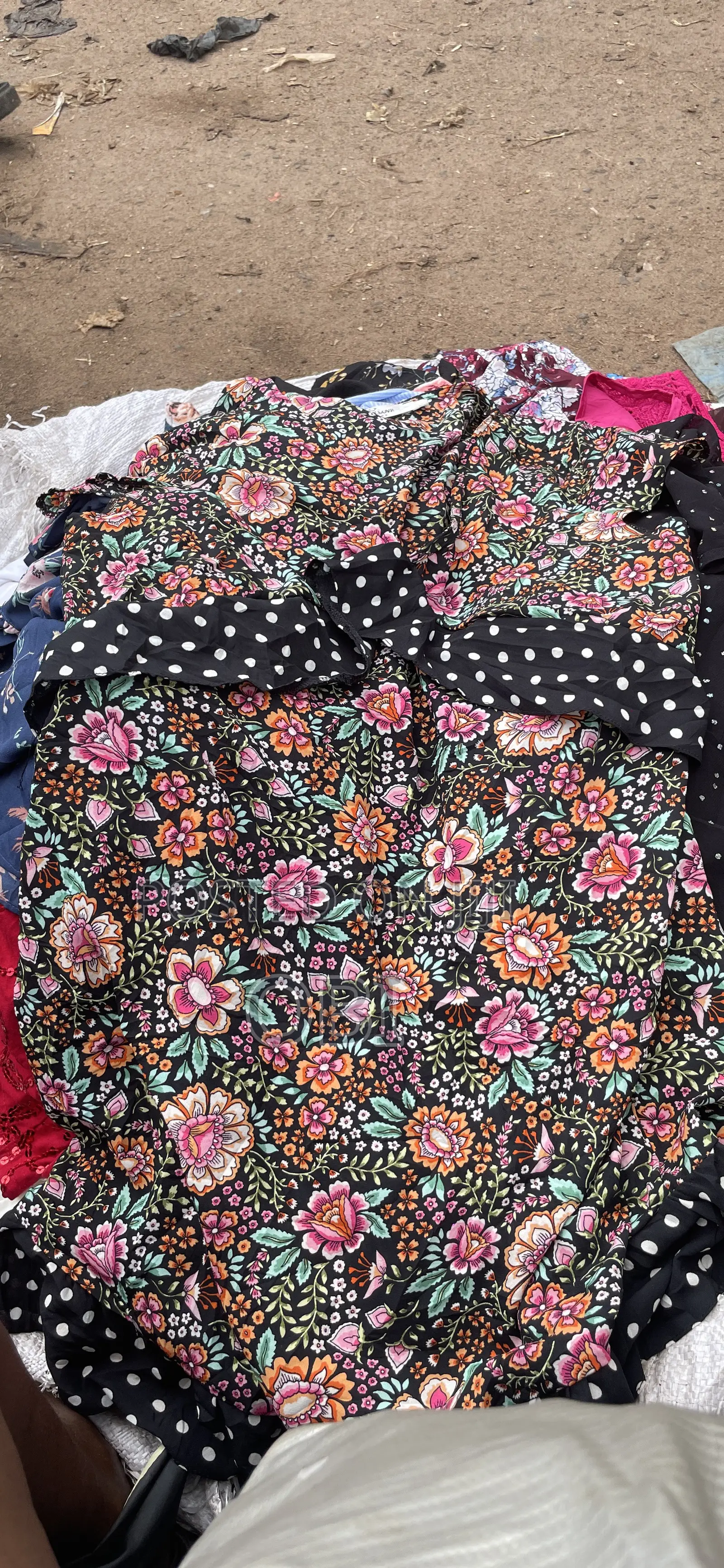 Clearance Thrift Wears,call