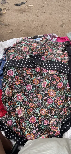 Clearance Thrift Wears,call