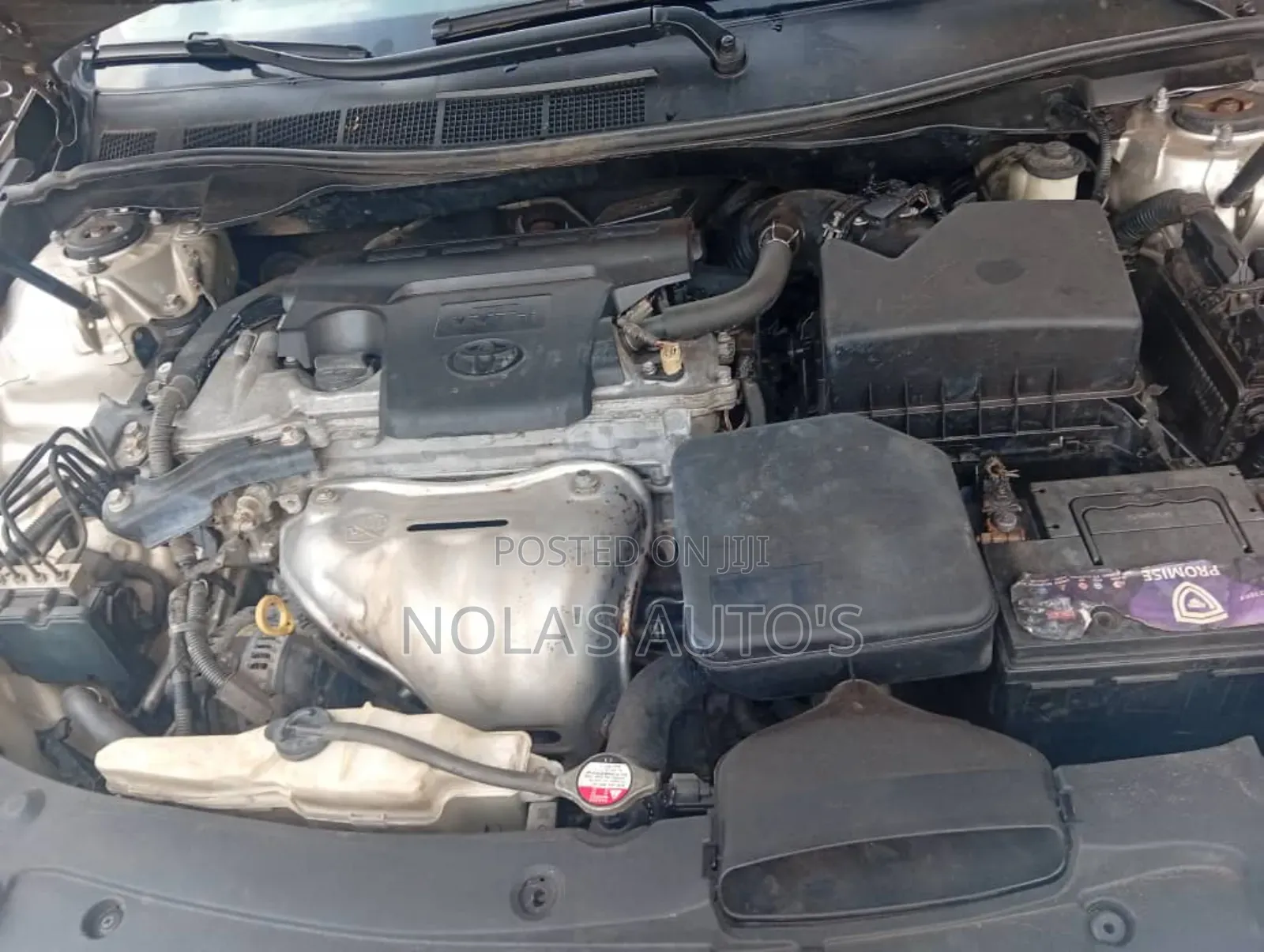 Toyota Camry 2014 Gold