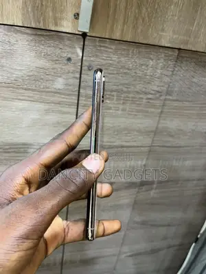 Apple iPhone XS Max 64 GB Gold