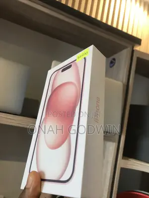 Apple iPhone 15 128 GB Pink