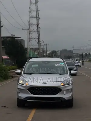 Ford Escape SEL FWD 2020 Silver