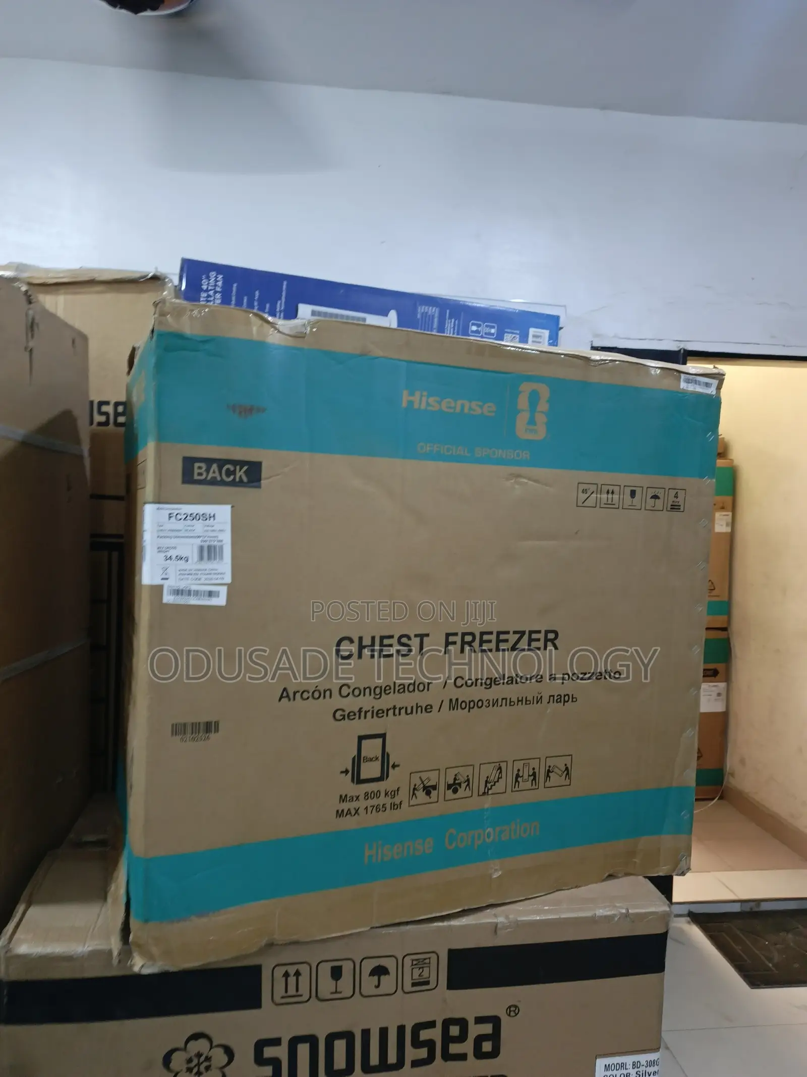 Spacious Hisense 250SH 189L Chest Freezer