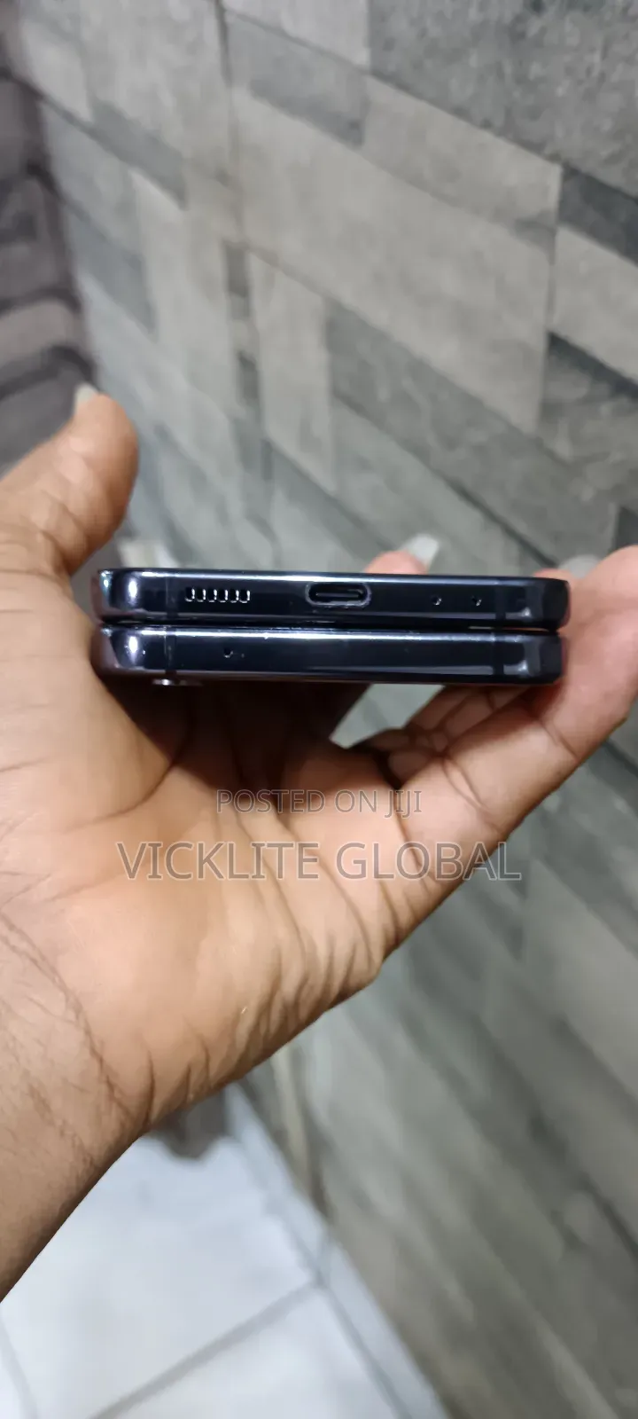 Samsung Galaxy Z Flip4 128 GB Black