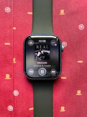 Apple iWatch Series 7 45mm LTE
