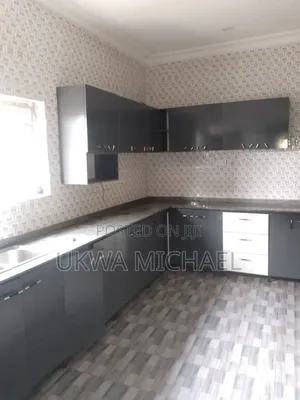 3bdrm Bungalow in Shekina Glory Estate, Lugbe District for rent