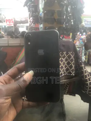 Apple iPhone XR 64 GB Black