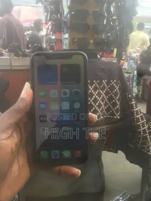 Apple iPhone XR 64 GB Black