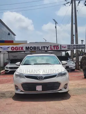 Toyota Avalon 2015 White