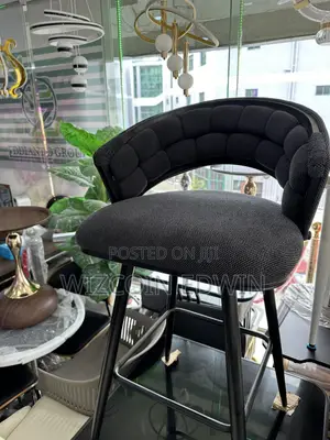 Long Chair