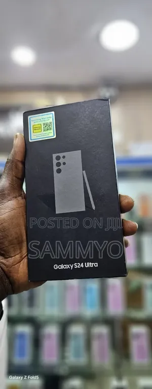 New Samsung Galaxy S24 Ultra 256 GB Black