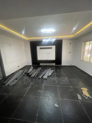 4bdrm Duplex in Brains & Hammers, Life Camp for rent
