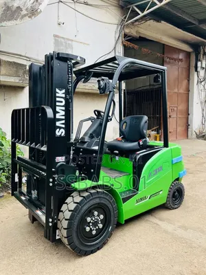 3 Tons Electric Forklift
