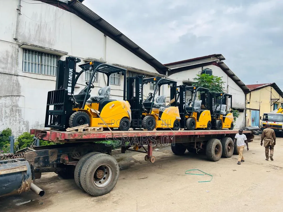 3 Tons Electric Forklift