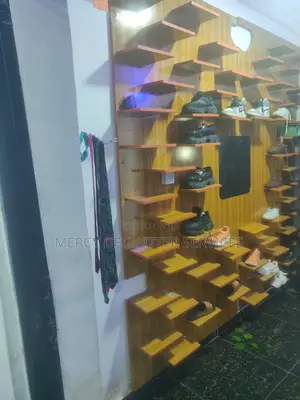 Wall Mounted Shoe-Rack