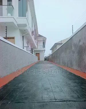 4bdrm Duplex in Off Ikota Gra, Lekki Phase 2 for sale
