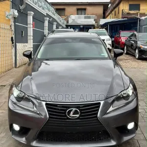 Lexus IS 2014 Gray