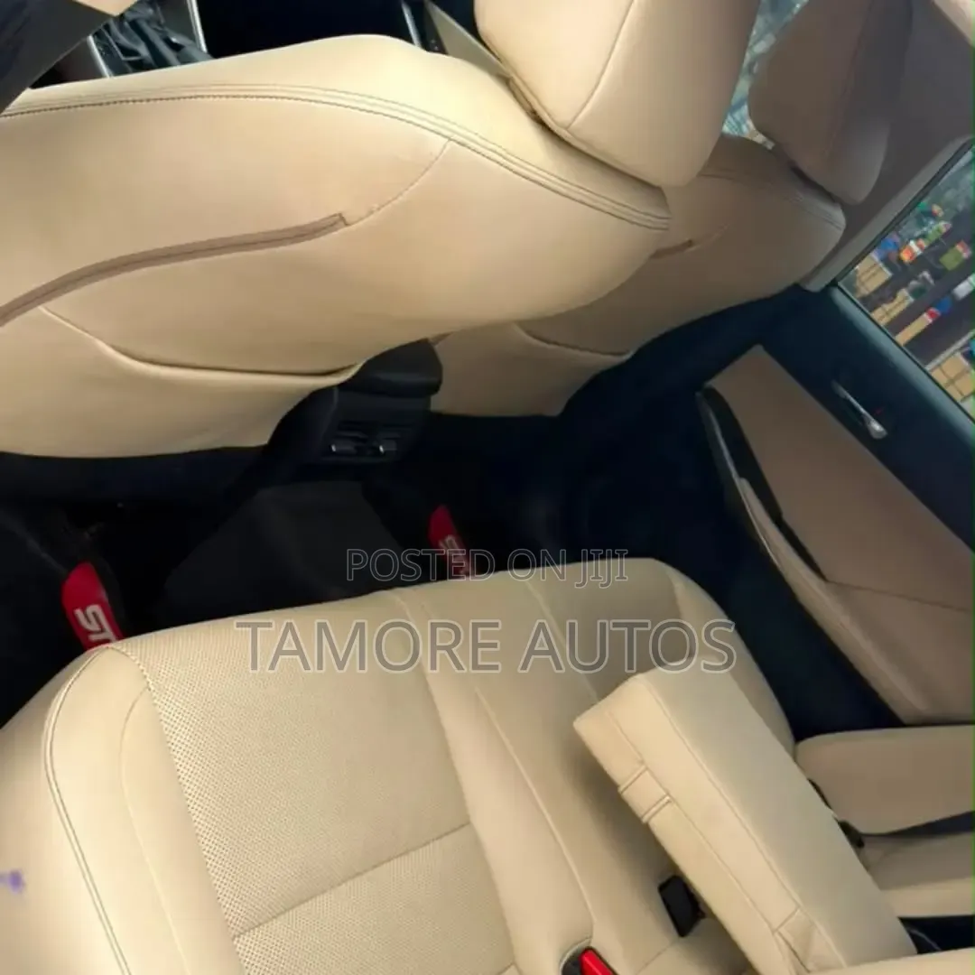 Lexus IS 2014 Gray