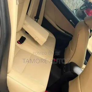 Lexus IS 2014 Gray