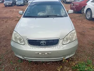 Toyota Corolla 2004 Silver