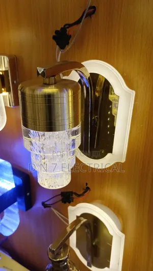Wall Bracket Light