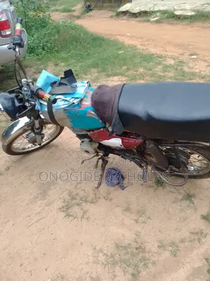 Bajaj Boxer 2022 Red