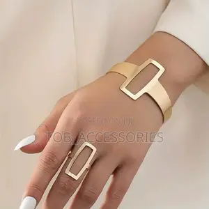 Adjustable Square Bracelet Ring Set