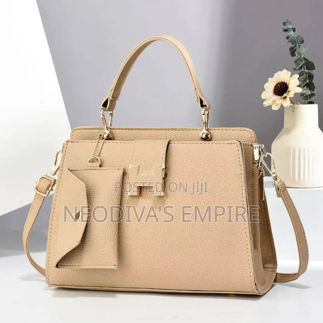 Quality Ladies Leather Shoulder Handbag