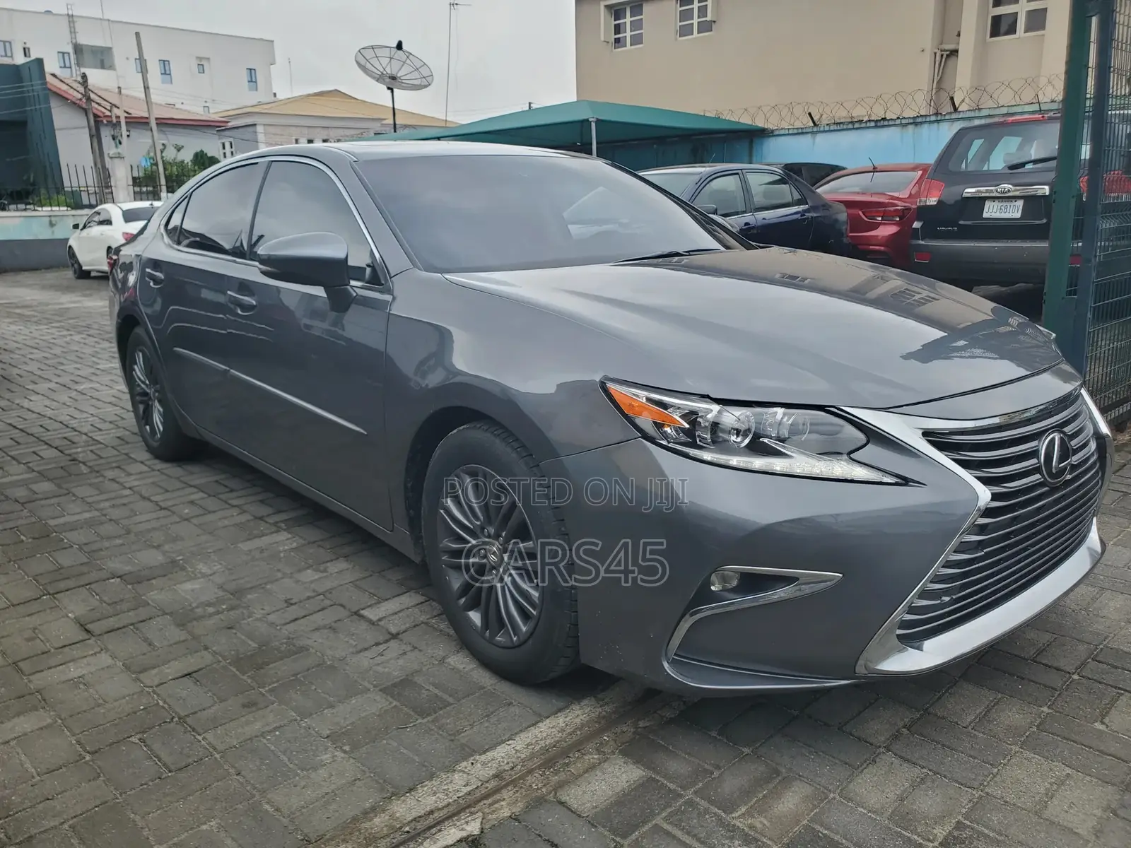Lexus ES 2014 Gray