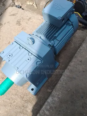 Sew Euro Drive 11kw/15hp SA77 Helical Gearmotor Made in Germany