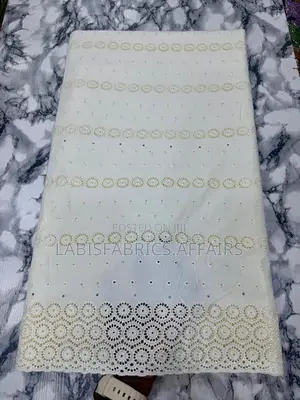 Medium Polish Lace