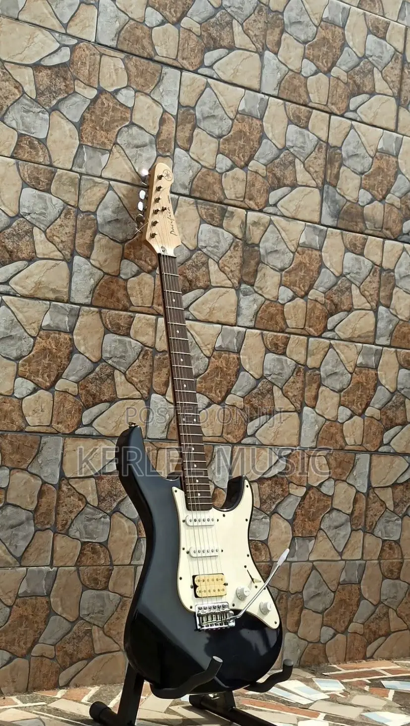 Yamaha Pacifica Electric Guitar (With Stand)