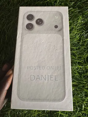 New Apple iPhone 17 Pro 256 GB Silver