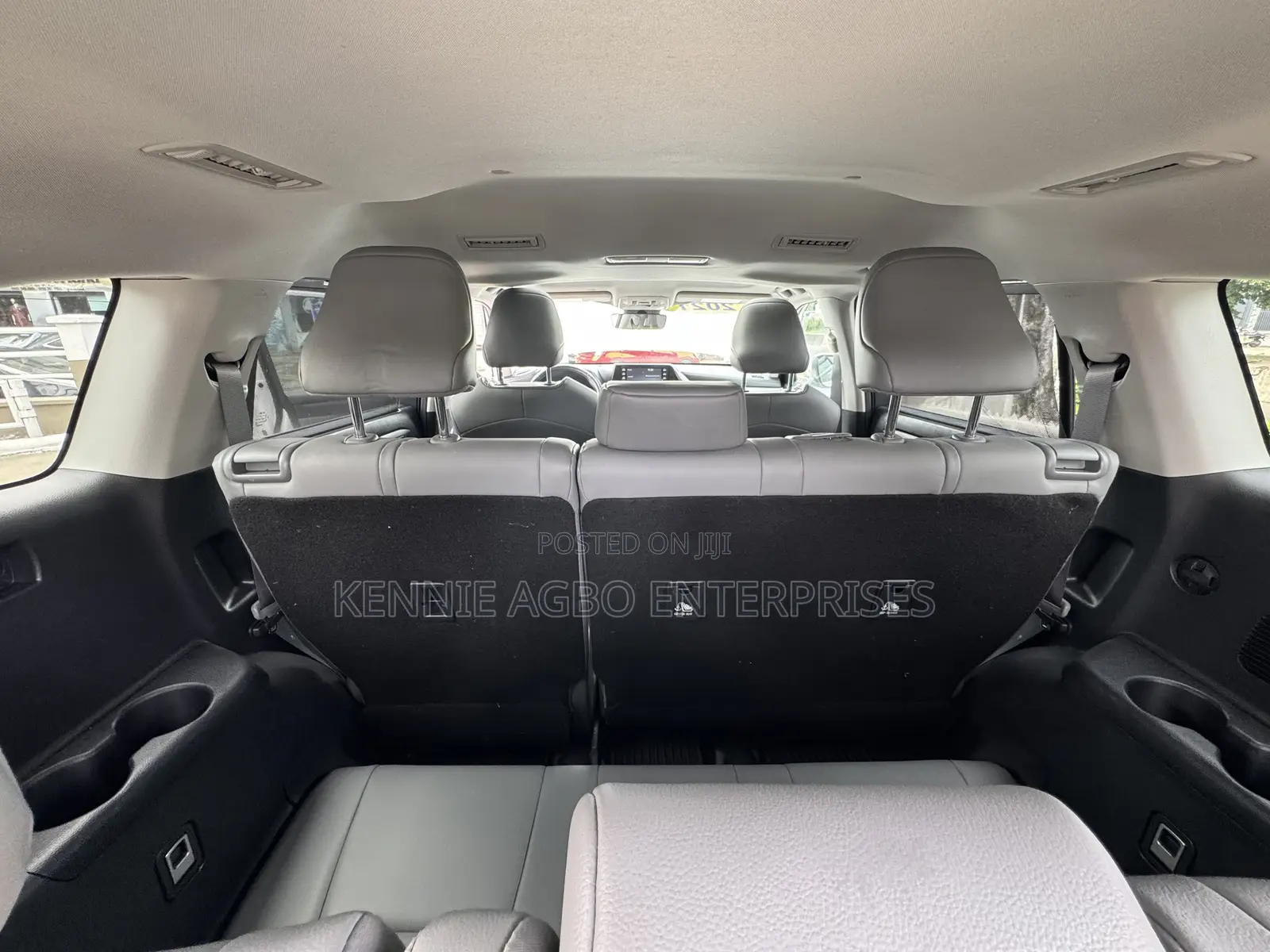 Toyota Highlander XLE 2021 White