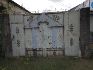 8bdrm House in Mtn Badagry Express for sale