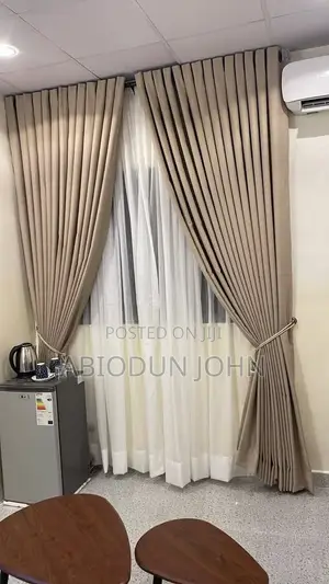 Luxury Stock Contains