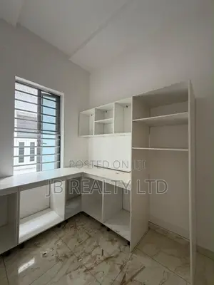 Mini Flat in Oral Estate, Lekki for rent