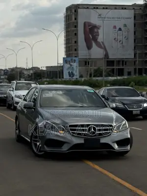 Mercedes-Benz E350 Base 4Matic Sedan AWD (3.5L 6cyl 7A) 2015 Gray