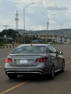 Mercedes-Benz E350 Base 4Matic Sedan AWD (3.5L 6cyl 7A) 2015 Gray