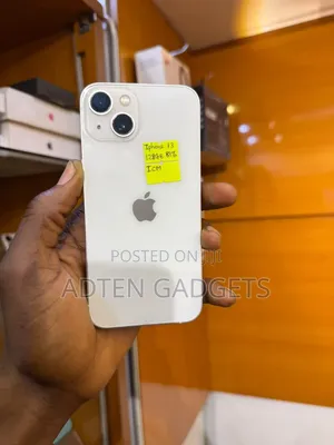 Apple iPhone 13 128 GB White