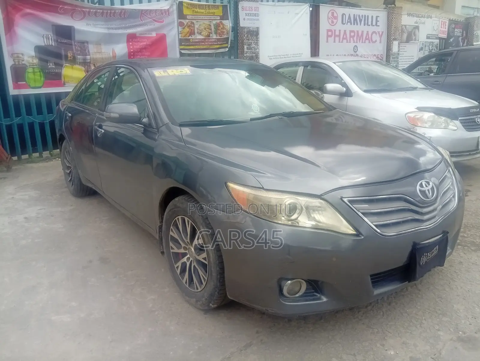Toyota Camry 2009 Gray