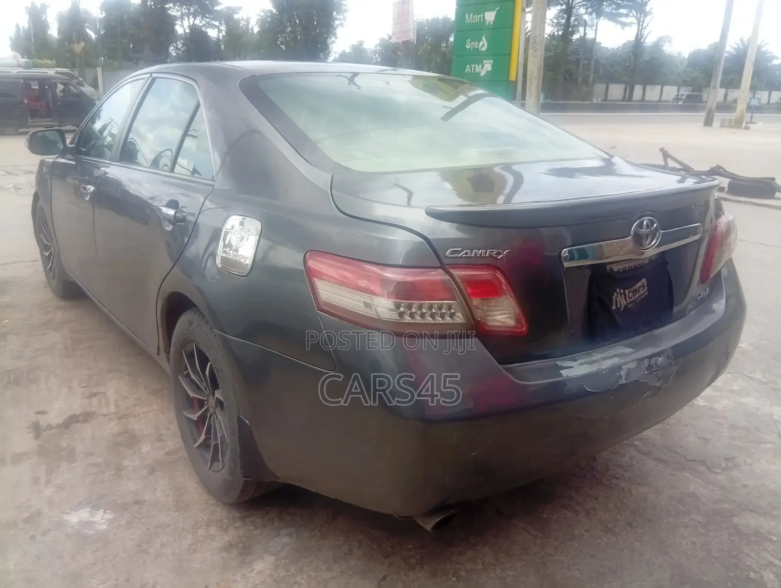 Toyota Camry 2009 Gray